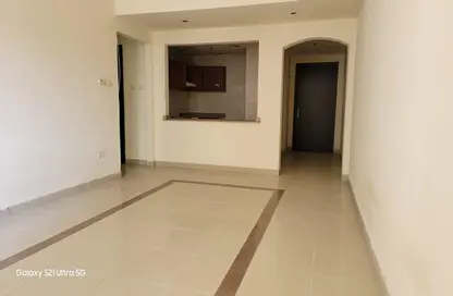 شقة - 2 غرف نوم - 2 حمامات للايجار في ترافلغار سينترال - منطقة مركز الأعمال - المدينة الدولية - دبي