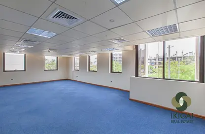Empty Room image for: Office Space - Studio - 2 Bathrooms for rent in Arenco Offices - Dubai Investment Park - Dubai, Image 1