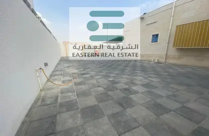 فيلا - 3 غرف نوم - 4 حمامات للايجار في مدينة زايد الرياضية - أبوظبي