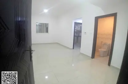 Apartment - 1 Bedroom - 2 Bathrooms for rent in Al Jurf Industrial 3 - Al Jurf Industrial - Ajman