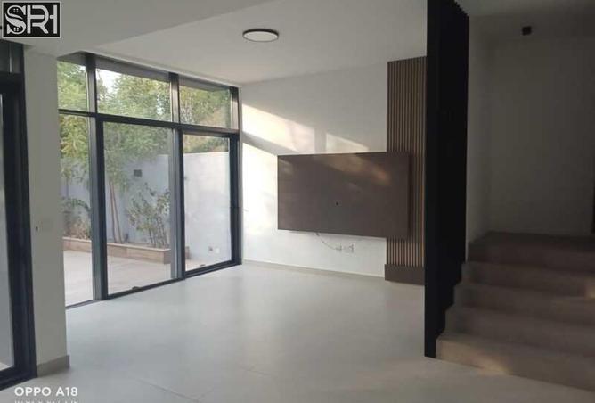 15120971 - Property Image 2