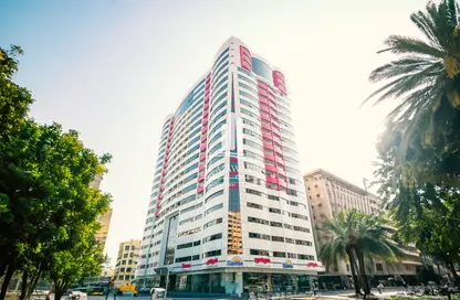Apartment - 3 Bedrooms - 3 Bathrooms for rent in Al Murjan Tower - Al Majaz 2 - Al Majaz - Sharjah