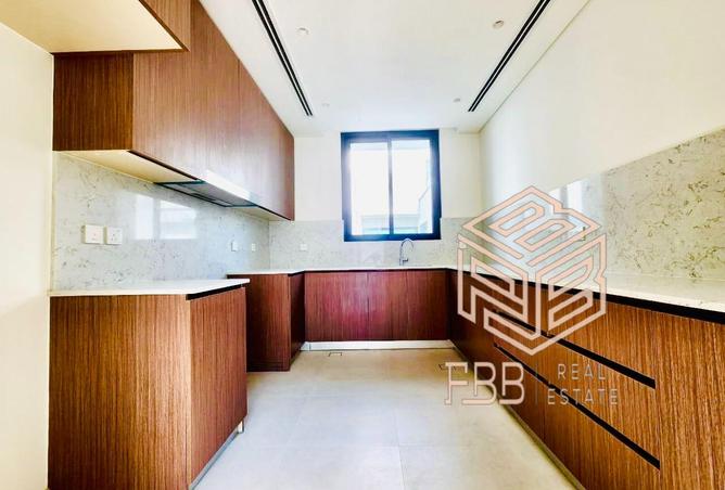 16000701 - Property Image 2