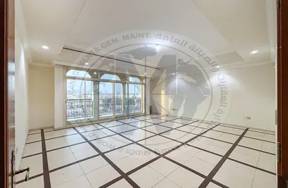 Apartment - 4 Bedrooms - 4 Bathrooms for rent in Al Nahyan - Abu Dhabi
