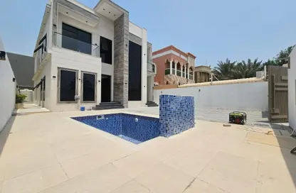 Villa - 5 Bedrooms - 7 Bathrooms for sale in Al Mowaihat 1 - Al Mowaihat - Ajman