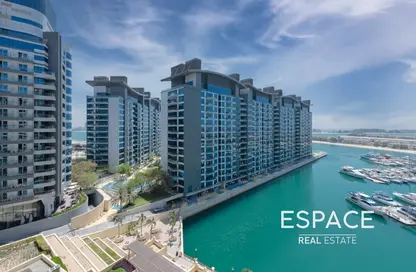 Water View image for: Apartment - 2 Bedrooms - 3 Bathrooms for sale in Marina Residences 1 - Marina Residences - Palm Jumeirah - Dubai, Image 1