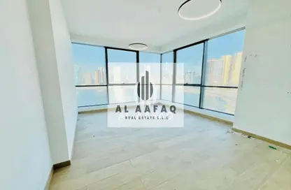Apartment - 2 Bedrooms - 3 Bathrooms for rent in Al Mamzar - Sharjah - Sharjah