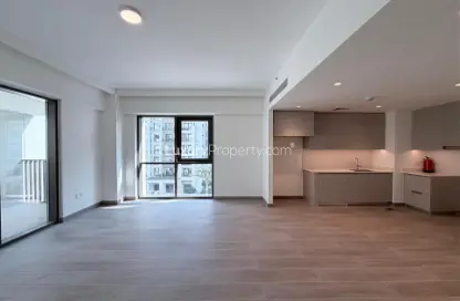 شقة - 2 غرف نوم - 2 حمامات للايجار في جروف في كريك بيتش مبنى 4 - جروف - جريك بيتش - مرسى خور دبي - دبي