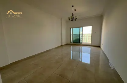Apartment - 2 Bedrooms - 2 Bathrooms for rent in Jamal Abdul Nasser Street - Al Majaz - Sharjah Apartment - 2 Bedrooms - 2 Bathrooms for rent in Jamal Abdul Nasser Street - Al Majaz - Sharjah