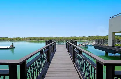 فيلا - 4 غرف نوم - 8 حمامات للبيع في منتجع القرم - القرم - أبوظبي