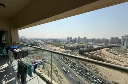 شقة - 2 غرف نوم - 2 حمامات للايجار في مبنى ربدان - موتور سيتي - دبي