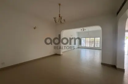 Villa - 4 Bedrooms - 5 Bathrooms for rent in Al Safa 2 Villas - Al Safa 2 - Al Safa - Dubai