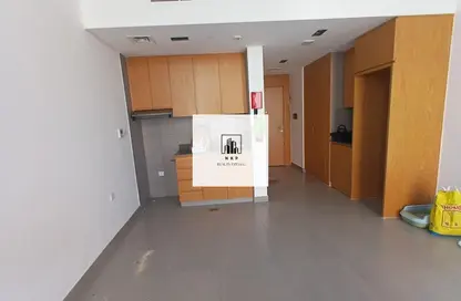 شقة - 1 حمام للايجار في أسواق للعقارات - الممشى - مويلح - الشارقة شقة - 1 حمام للايجار في أسواق للعقارات - الممشى - مويلح - الشارقة