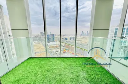 Apartment - Studio - 1 Bathroom for rent in Farhad Azizi Residence - Al Jaddaf - Dubai
