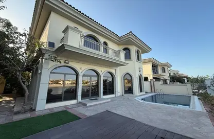 Villa - 4 Bedrooms - 4 Bathrooms for rent in Garden Homes Frond F - Garden Homes - Palm Jumeirah - Dubai