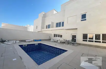 Villa - 5 Bedrooms - 6 Bathrooms for rent in Jumeirah 3 Villas - Jumeirah 3 - Jumeirah - Dubai