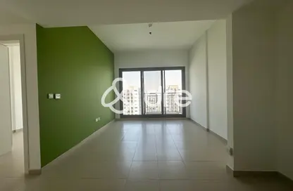 شقة - غرفة نوم - 1 حمام للايجار في شقق يونا - تاون سكوير - دبي