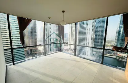 Apartment - 2 Bedrooms - 3 Bathrooms for rent in Goldcrest Views 1 - Lake Allure - Jumeirah Lake Towers - Dubai