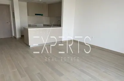 Apartment - 2 Bedrooms - 2 Bathrooms for rent in Waters Edge - Yas Island - Abu Dhabi