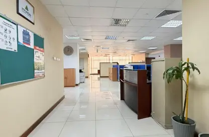 مركز أعمال - استوديو للايجار في دي آي إف سي ليفينج - مركز دبي المالي العالمي - دبي