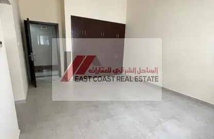 Apartment - Studio - 1 Bathroom for rent in Corniche Al Fujairah - Fujairah