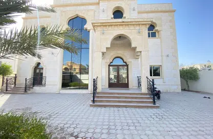 Villa - 5 Bedrooms - 6 Bathrooms for rent in Al Quoz 1 - Al Quoz - Dubai