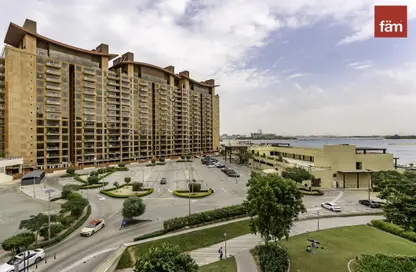 Apartment - 2 Bedrooms - 3 Bathrooms for rent in Al Das - Shoreline Apartments - Palm Jumeirah - Dubai
