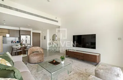 Apartment - 2 Bedrooms - 2 Bathrooms for rent in Grand Bleu Tower 2 - EMAAR Beachfront - Dubai Harbour - Dubai