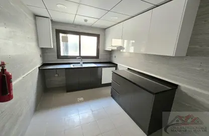 شقة - 2 غرف نوم - 3 حمامات للايجار في بناية مويليح 29 - مويلح - الشارقة