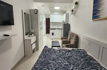 Apartment - Studio - 1 Bathroom for rent in Al Khail Heights - Al Quoz - Dubai