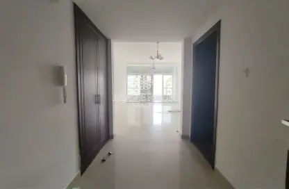 Apartment - 1 Bedroom - 2 Bathrooms for rent in Al Hafeet Tower - Al Taawun Street - Al Taawun - Sharjah
