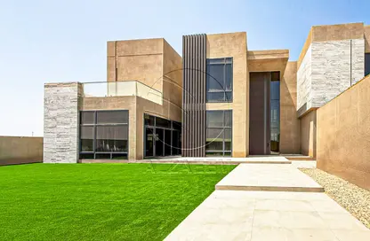 Villa - 6 Bedrooms - 7+ Bathrooms for sale in West Yas - Yas Island - Abu Dhabi