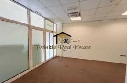 Shop - Studio - 1 Bathroom for rent in K13 - Greece Cluster - International City - Dubai