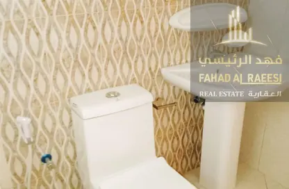 شقة - غرفة نوم - 2 حمامات للايجار في كورنيش الفجيرة - الفجيرة