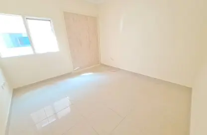شقة - 2 غرف نوم - 2 حمامات للايجار في مجمع النهدة السكني - النهدة - الشارقة