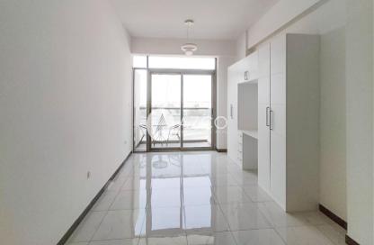 Apartment - 1 Bathroom for sale in Crystal Residence - Jumeirah Village Circle - Dubai