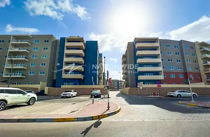 Apartment - 2 Bedrooms - 3 Bathrooms for sale in Tower 27 - Al Reef Downtown - Al Reef - Abu Dhabi