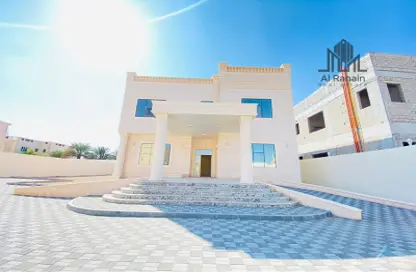 Outdoor House image for: Villa - 6 Bedrooms for rent in Gafat Al Nayyar - Zakher - Al Ain, Image 1