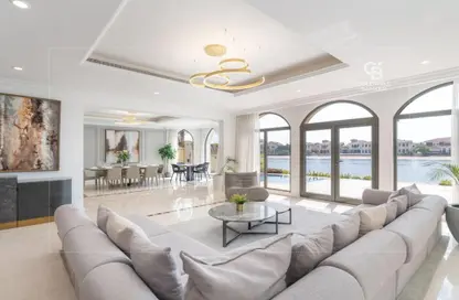 Villa - 5 Bedrooms - 6 Bathrooms for rent in Palma Residences - Palm Jumeirah - Dubai