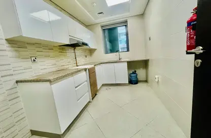 Apartment - 1 Bedroom - 2 Bathrooms for rent in Jumeirah Garden City - Al Satwa - Dubai