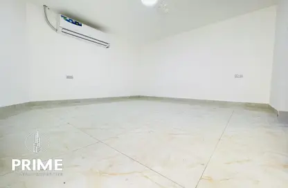 Apartment - Studio - 1 Bathroom for rent in Al Mushrif - Abu Dhabi