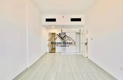 Apartment - 1 Bedroom - 2 Bathrooms for rent in Al Amir Abdullah Building - Al Warsan 4 - Al Warsan - Dubai Apartment - 1 Bedroom - 2 Bathrooms for rent in Al Amir Abdullah Building - Al Warsan 4 - Al Warsan - Dubai