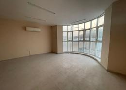 Whole Building for sale in M-17 - Mussafah Industrial Area - Mussafah - Abu Dhabi