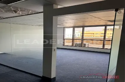 مكتب - استوديو للايجار في الكرامة - دبي مكتب - استوديو للايجار في الكرامة - دبي