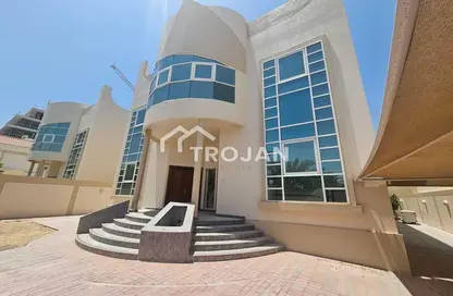 Villa - 5 Bedrooms - 6 Bathrooms for rent in Jumeirah 2 Villas - Jumeirah 2 - Jumeirah - Dubai