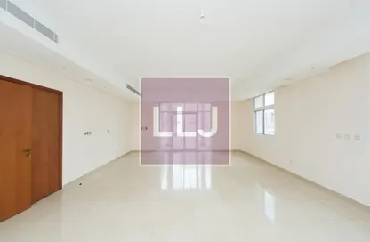 Empty Room image for: Villa - 5 Bedrooms - 5 Bathrooms for rent in Al Forsan Village - Khalifa City - Abu Dhabi, Image 1
