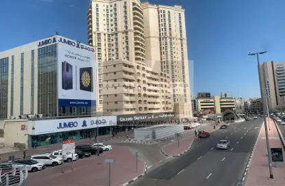 مكتب - استوديو - 2 حمامات للايجار في طريق منخول - بر دبي - دبي