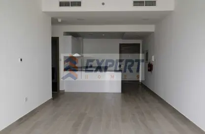 شقة - غرفة نوم - 2 حمامات للايجار في بيلا روز - جنوب البرشاء - البرشاء - دبي