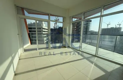 شقة - 2 غرف نوم - 2 حمامات للايجار في بوابة بن غاطي - الجداف - دبي