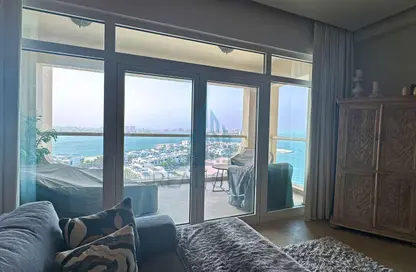 Apartment - 1 Bedroom - 2 Bathrooms for rent in Palm Jumeirah - Dubai